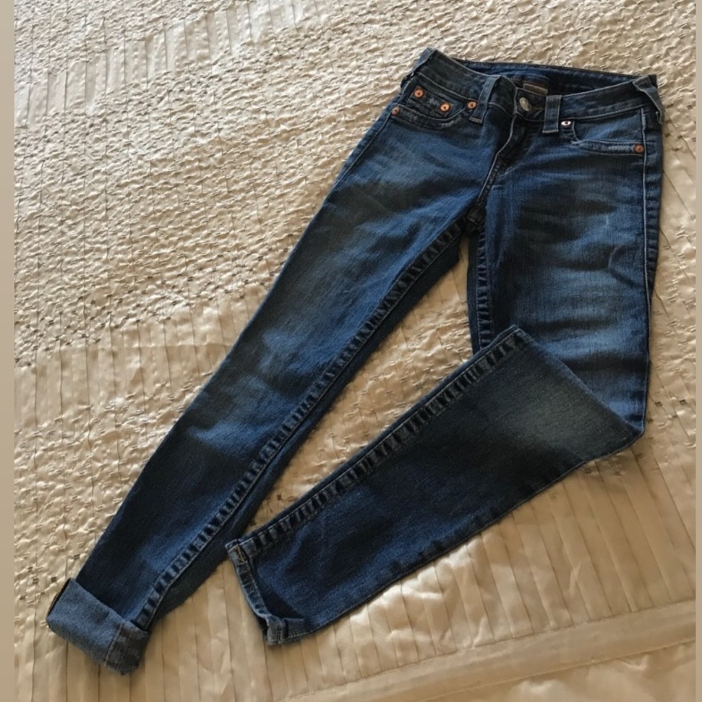 SKINNY TRUE RELIGION JEANS!